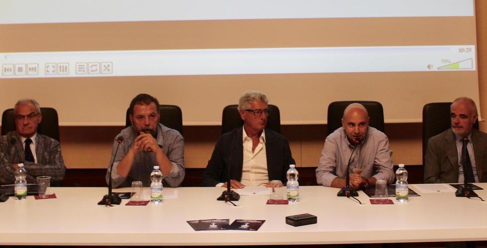 Ventiquattro concerti dal mondo e 45 artisti: il Livorno music festival contagia la città 