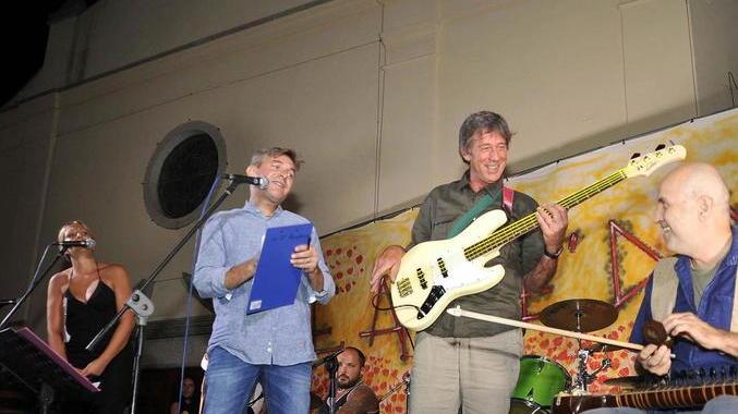 Stasera, martedì 20 agosto, il “De Andrè Day” a San Piero: concerti a Capoliveri e a Portoferraio