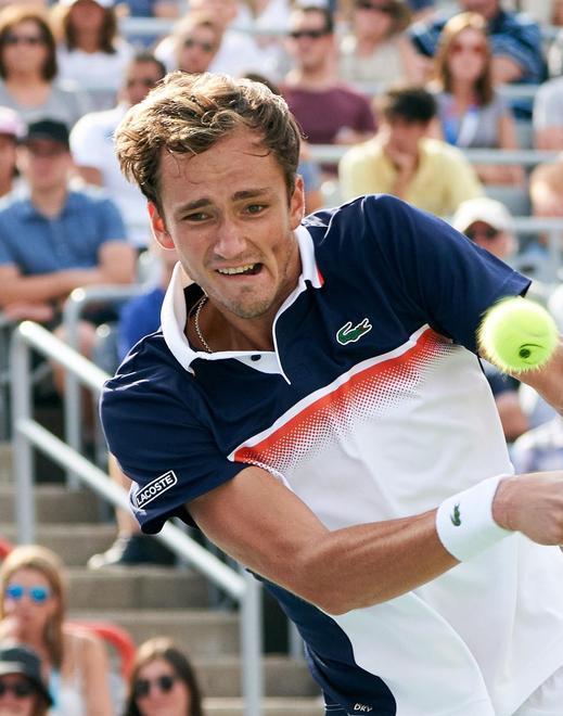 Un po’ Wawrinka, un po’ Mecir Ora Medvedev canta nei “fab five” 