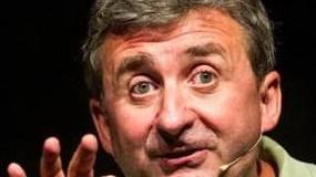 Zocca. Vito ci porta al bar “al Portico” dove l’umanità dà spettacolo