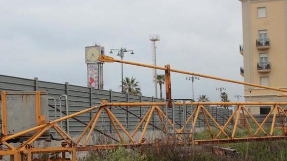 Ex Casa del fascio, stop al progetto di un parco pubblico invece di case di lusso