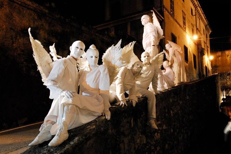 Ecco Sognambula e il teatro di strada invade l’antico borgo 
