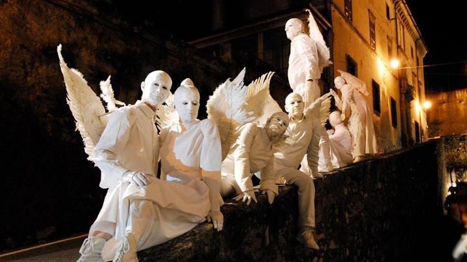 Ecco Sognambula e il teatro di strada invade l’antico borgo