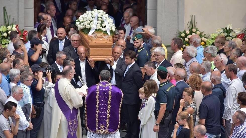 In duemila per l’addio al mito Gimondi