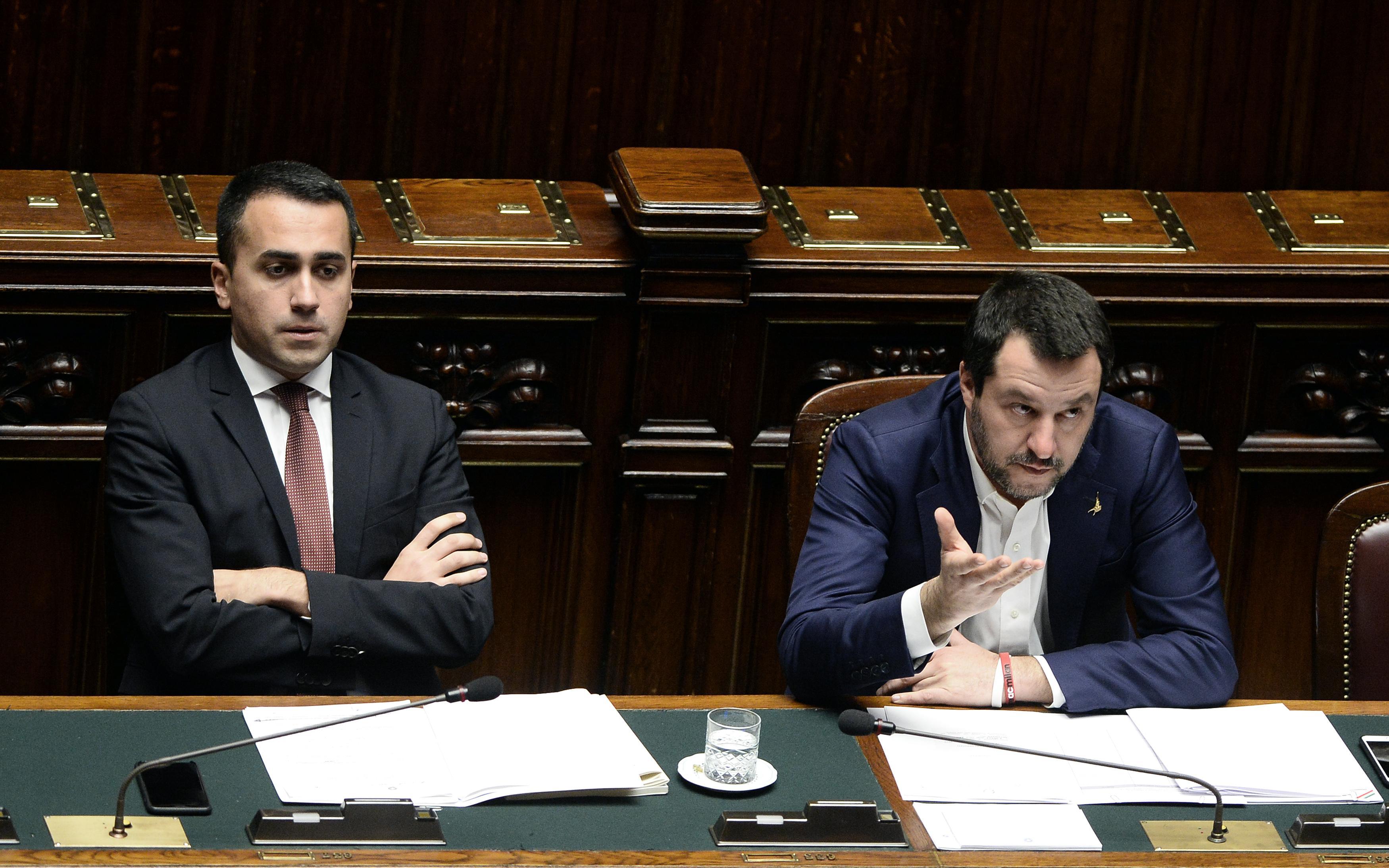 La crisi e il parlamentarismo: una scena ottocentesca