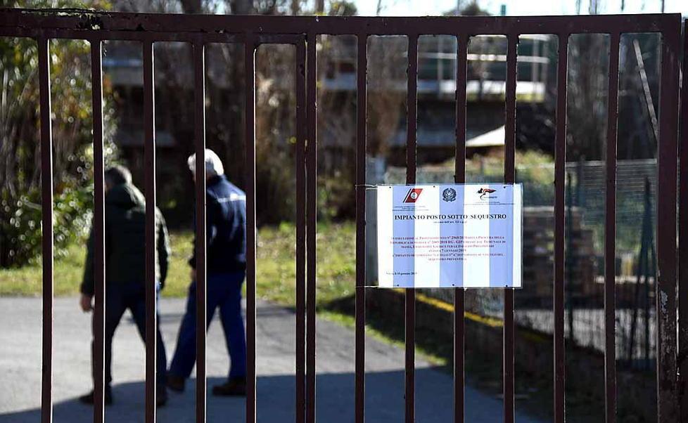 Il Comitato di associazioni chiede il cambiamento «Ora gestione pubblica» 