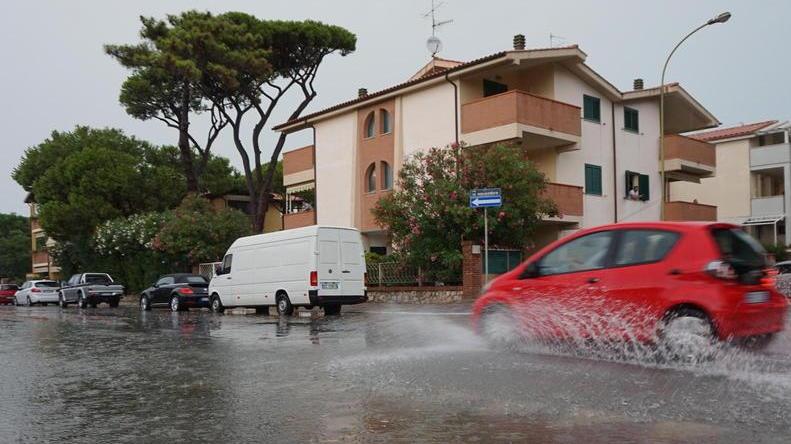 Piogge e temporali dall’Amiata a Scansano Dalle 13 è codice giallo