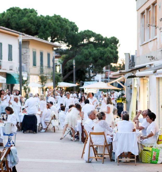 Torna lo Sbaracco offerte in 35 negozi per tre giorni 