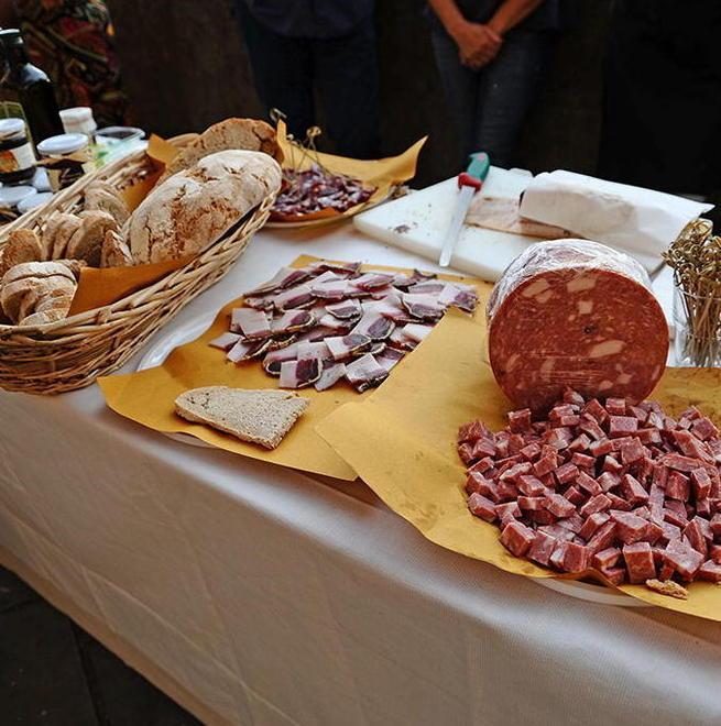 I produttori portano le eccellenze in piazza 