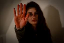 «È uno stupro, non esorcismo»: prete accusato di abusi su una ragazza