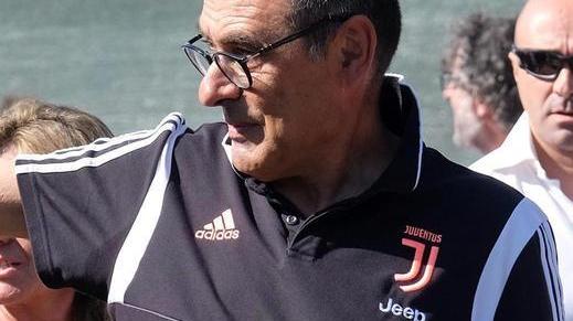 Sarri si arrende: salterà anche la sfida col Napoli a causa della polmonite