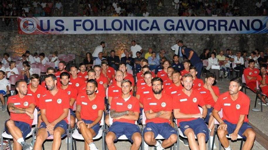 Il FollonicaGavorrano debutta tra l’entusiasmo di 600 tifosi
