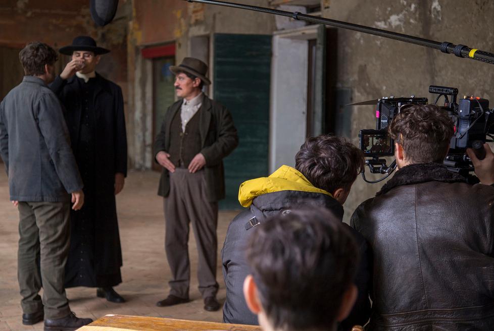 Il film sulla vita di don Minzoni arriverà al cinema in autunno 