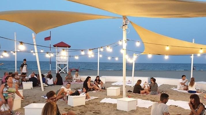 Il pic-nic si fa in spiaggia Idea originale al Virna