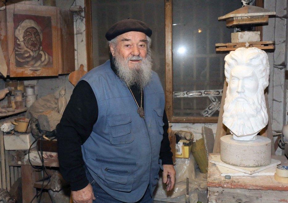 A Castagneto allestimenti dedicati a Montecchi