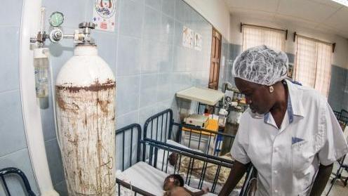 Musica ’80 e ’90 del Marabù per aiutare i bimbi del Congo