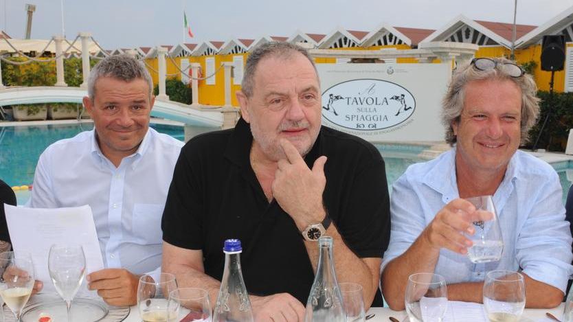 La sfida dei famosi ai fornelli