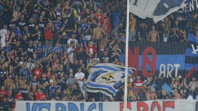 La Curva Nord ai suoi “leoni” «Nulla dovrà cambiare, forza»