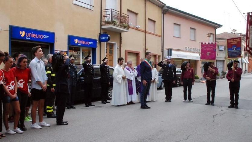 È viva la memoria di don Minzoni: i ragazzi leggono i suoi scritti