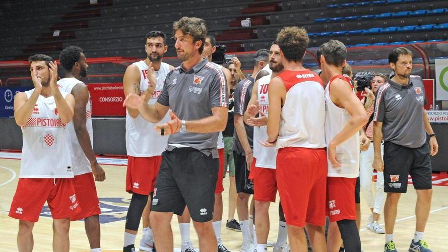 OriOra Pistoia al completo nel test col Piombino
