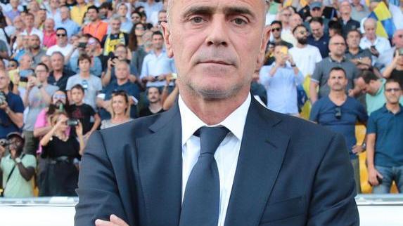 «Giovanni, mi senti?» Lo strano debutto di Sarri, stratega...per telefono