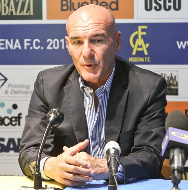 Cesati: «Non ci fermeremo per un calciatore a terra C’è l’arbitro che deve farlo»