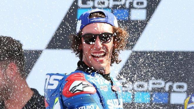 Marquez, altra beffa: gode Rins