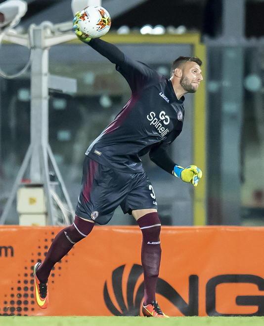 «Un rigore per niente netto infatti l’arbitro ha aspettato»