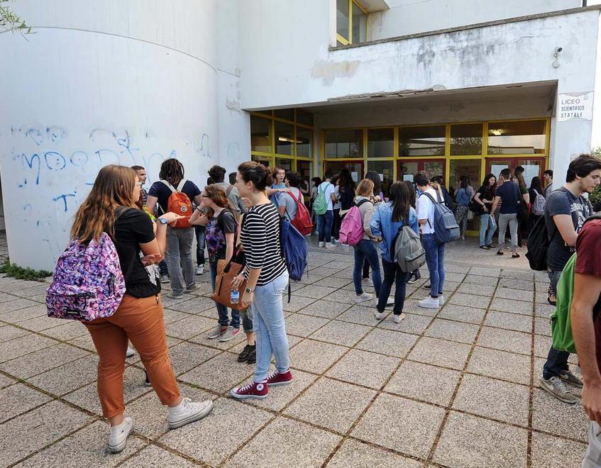 Ancora pochi prof immessi in ruolo, anche quest’anno boom di supplenti 
