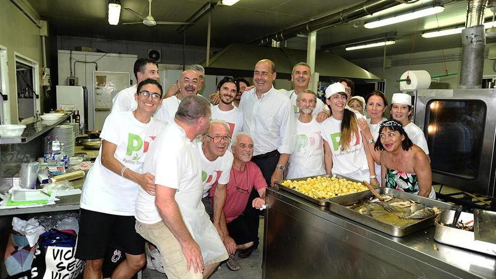 Costantino lascia la segreteria del Pd. «Abbiamo vinto, ora un nuovo corso»