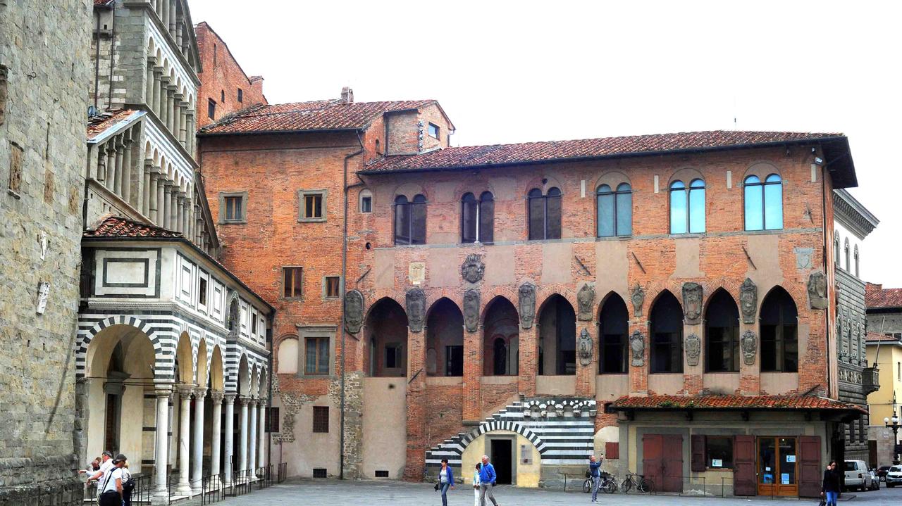 A Palazzo dei Vescovi serata dedicata a dame e cavalieri