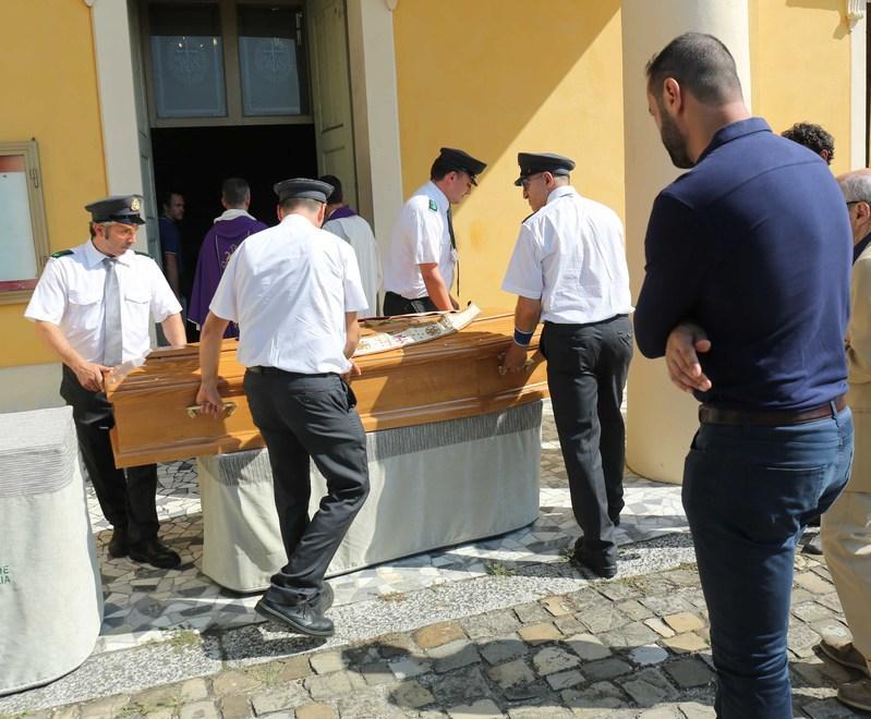 Morto a 71 anni don Manenti ieri i funerali in forma privata 