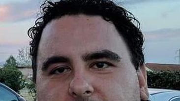 Muore per un malore assicuratore di 33 anni