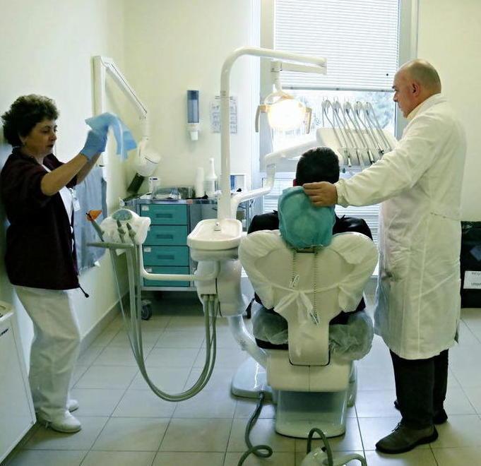 Dal dentista con lo sconto, ecco come 