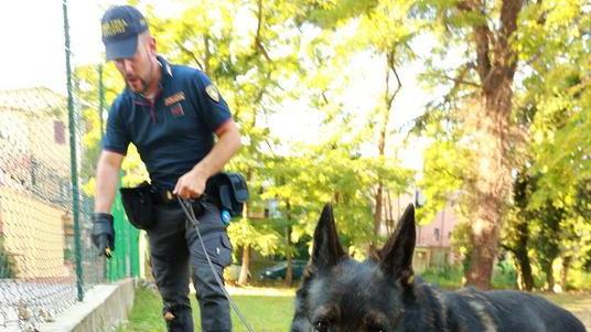 Niente carcere agli spacciatori se sono senza fissa dimora
