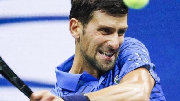 Rischio Djokovic La spalla è ko Berrettini vola al terzo turno
