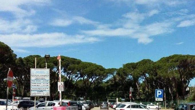 L’area parcheggio della pineta Marradi com’è oggi