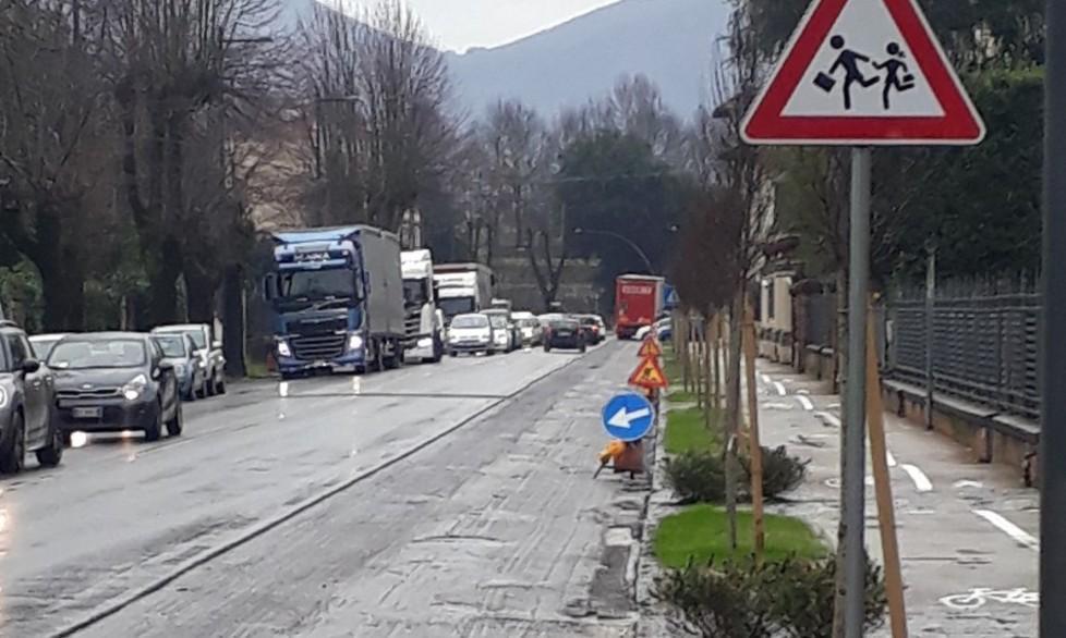 Buche addio, partono i lavori per riasfaltare cinquanta strade 