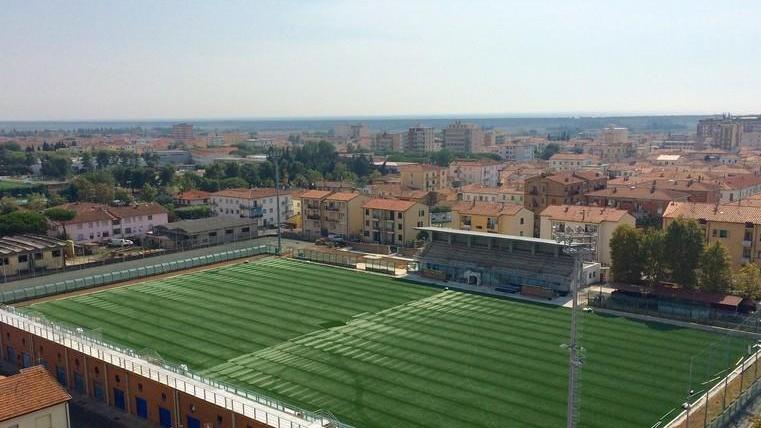 Al “Rossetti” arriva l’erba sintetica ma si tornerà in campo a novembre
