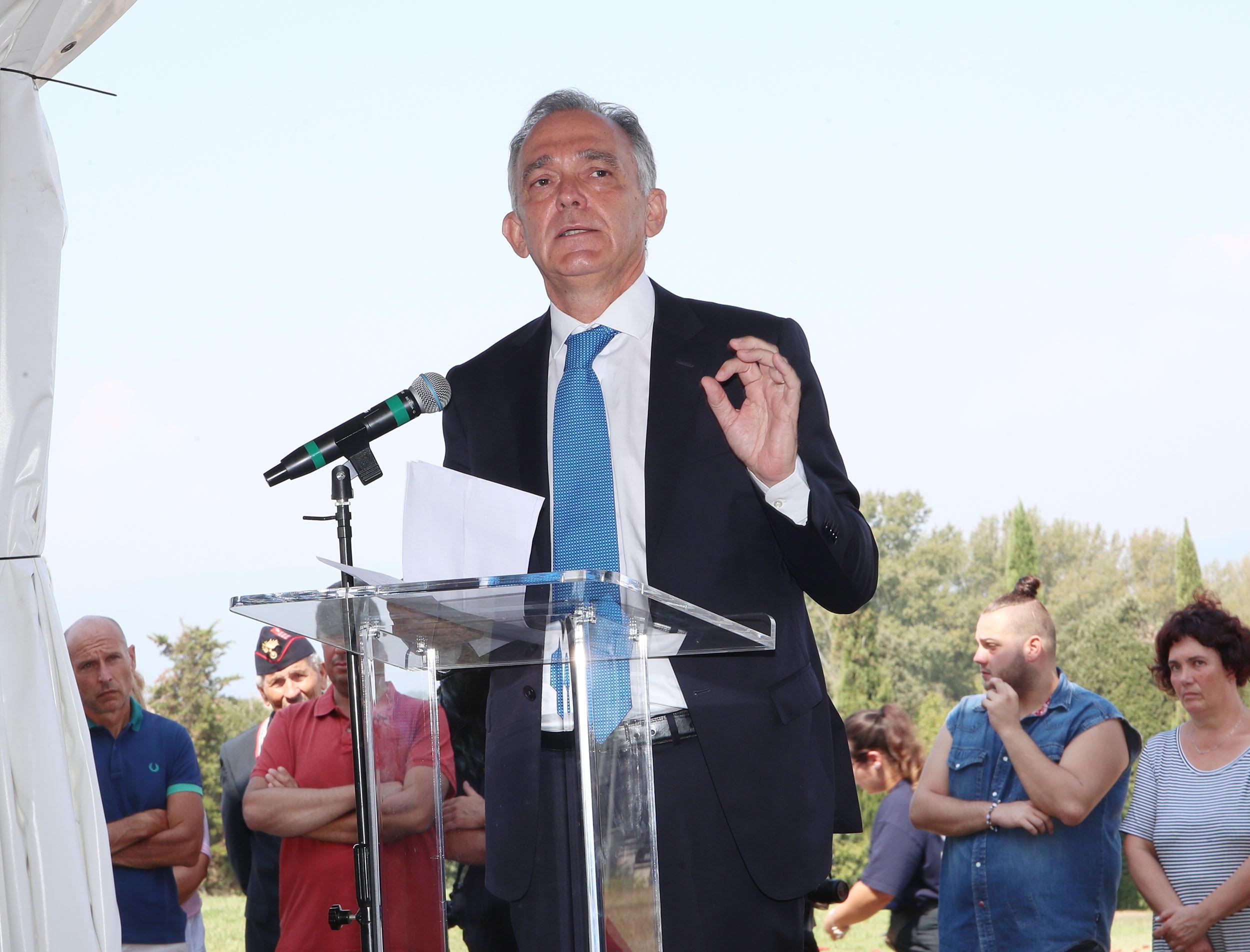 Il governatore Enrico Rossi alla commemorazione dell'eccidio del Padule di Fucecchio