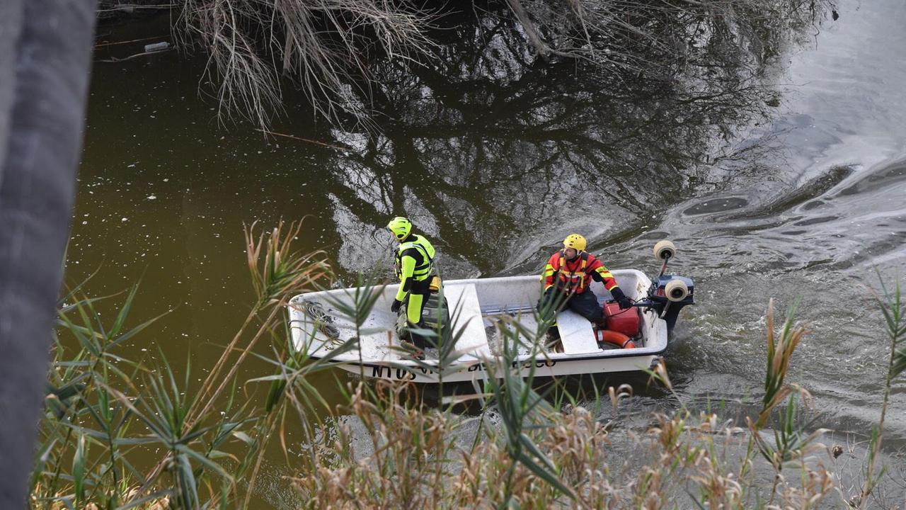 In acqua da giorni, recuperato cadavere