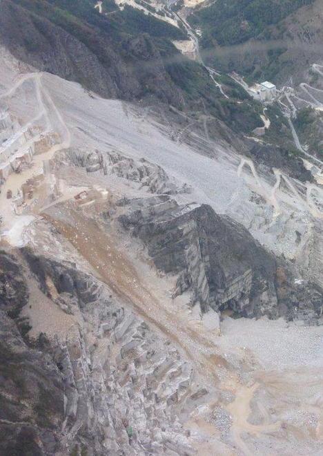 «Ma le nostre Apuane sono una vera emergenza»