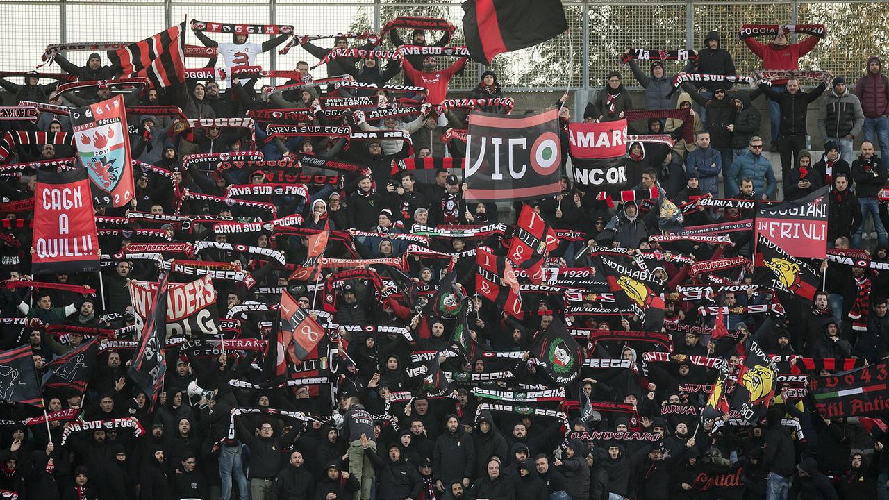 I tifosi del Foggia nella trasferta di Livorno dello scorso anno