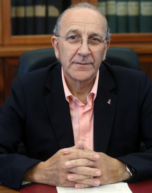 Parco poco illuminato Badolato chiede conto al sindaco Minarelli
