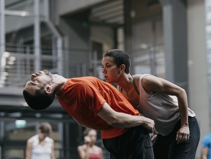 Aterballetto debutta con “Dreamers” tre coreografie per esplorare il mondo 