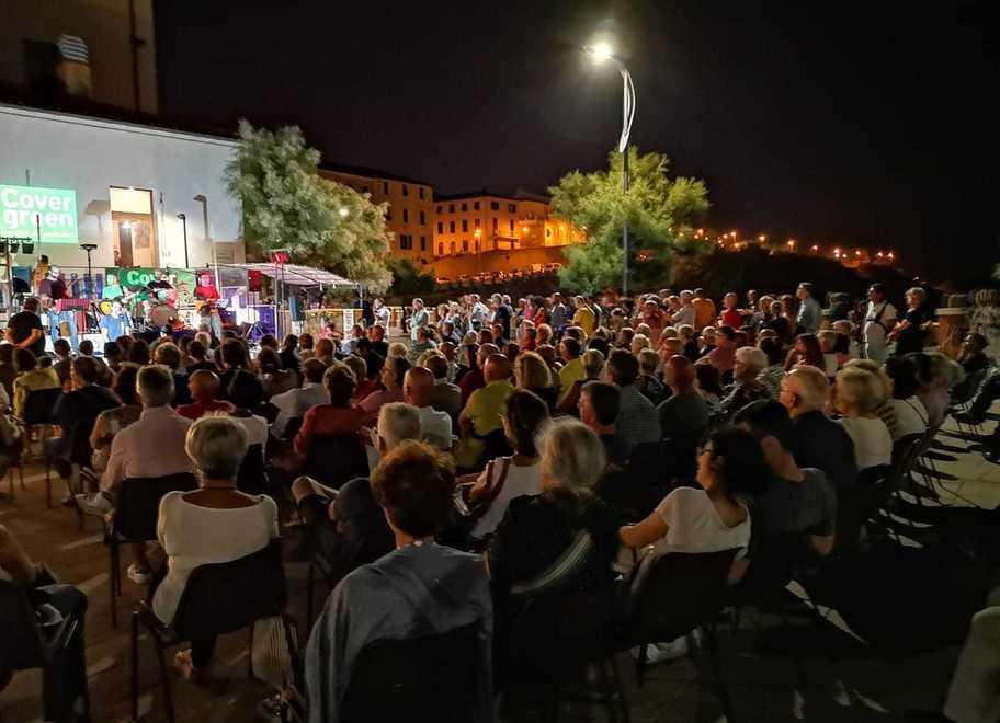Covergreen, edizione da urlo: la musica si è presa la città 