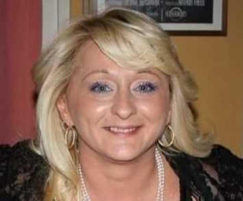 Addio Monica Domani l’ultimo saluto alla 53enne