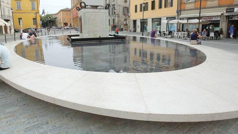 Con il taglio del nastro di piazza Gioberti prende il via la Giarèda