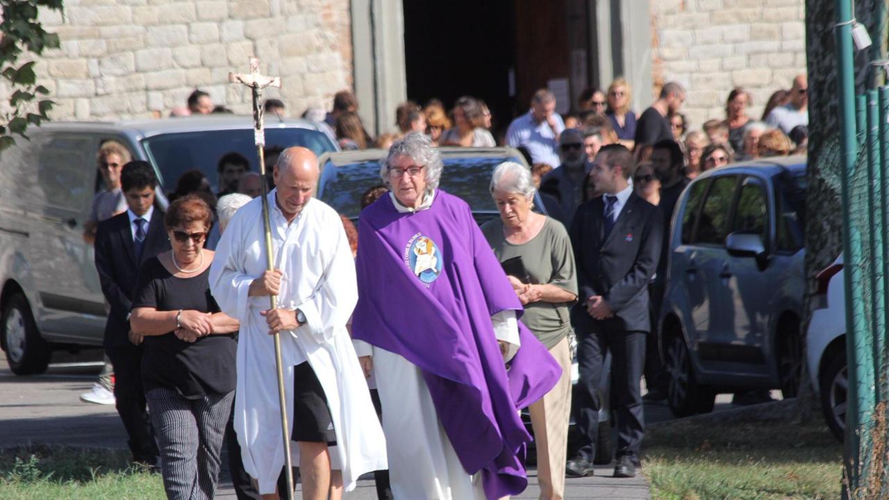 L'ultimo saluto ad Alessandro Baiamonte a San Giorgio a Colonica