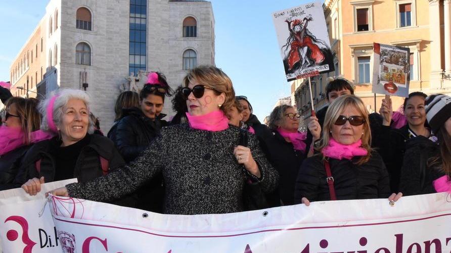 “L’Estate Vecchianese” sabato si tinge di rosa